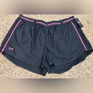 Under Armour Women’s Shorts Athletic Black Pink Size XL 3” inseam NWT